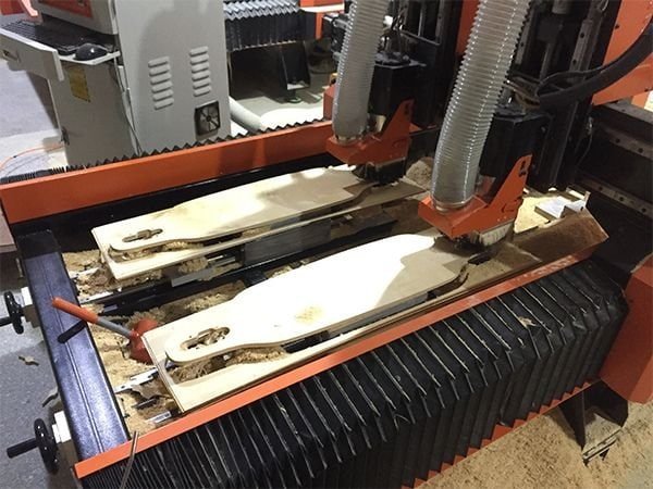 skateboard deck polishing